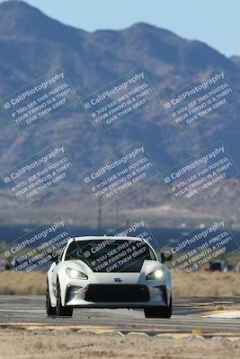 media/Nov-23-2025-Speed Ventures (Sun) [[88f20b6e61]]/2-Orange Group/Session 2 (Turns 16 and 17 Exit)/